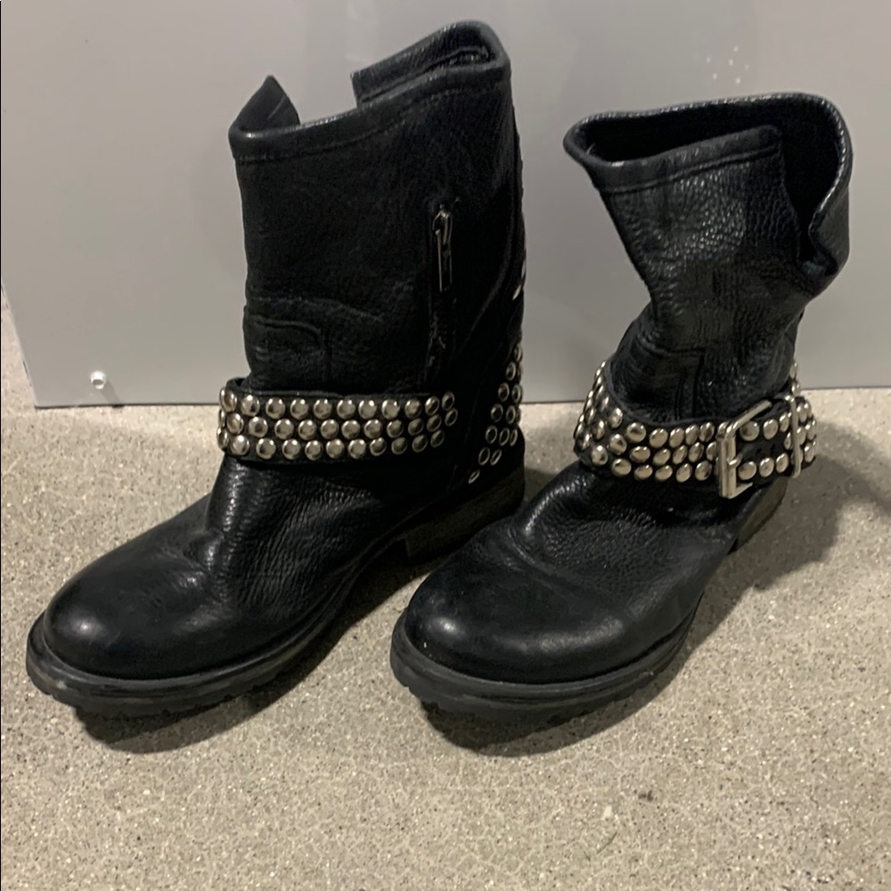 STEVEN MADDEN Frankie Boots Black Leather Studded Ankle Boots